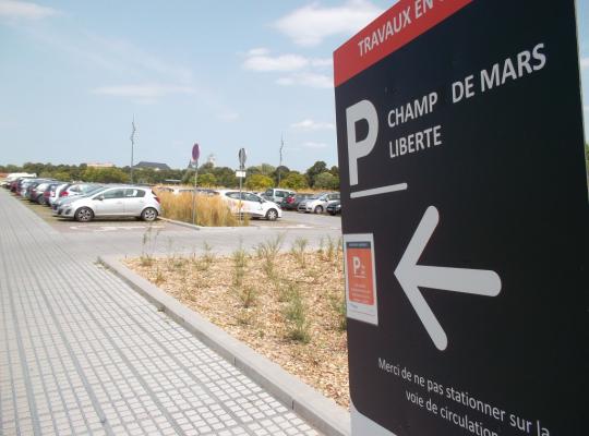 Parking Champs de Mars "Liberté"